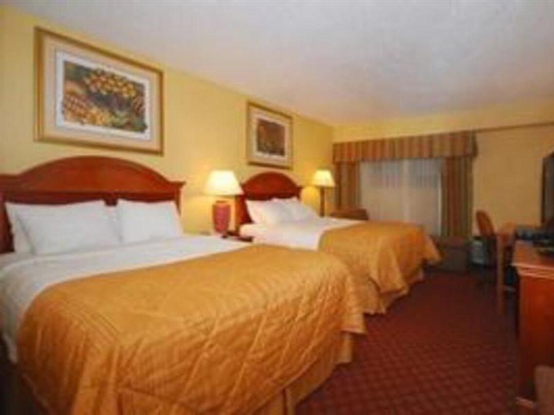Quality Inn Cookeville Buitenkant foto