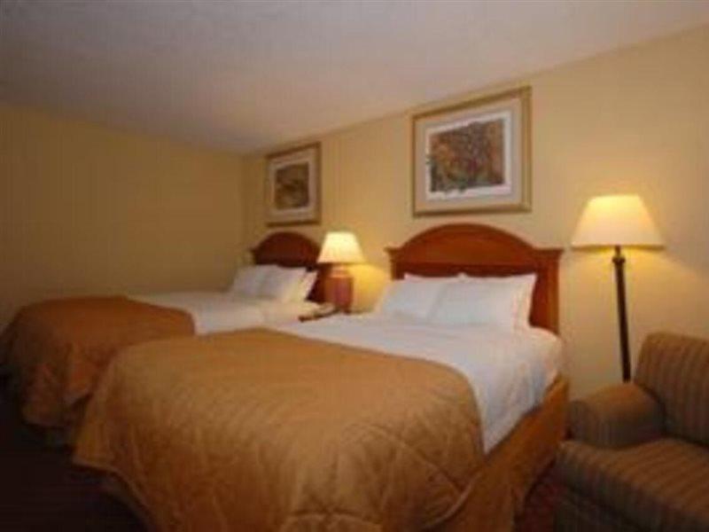 Quality Inn Cookeville Buitenkant foto