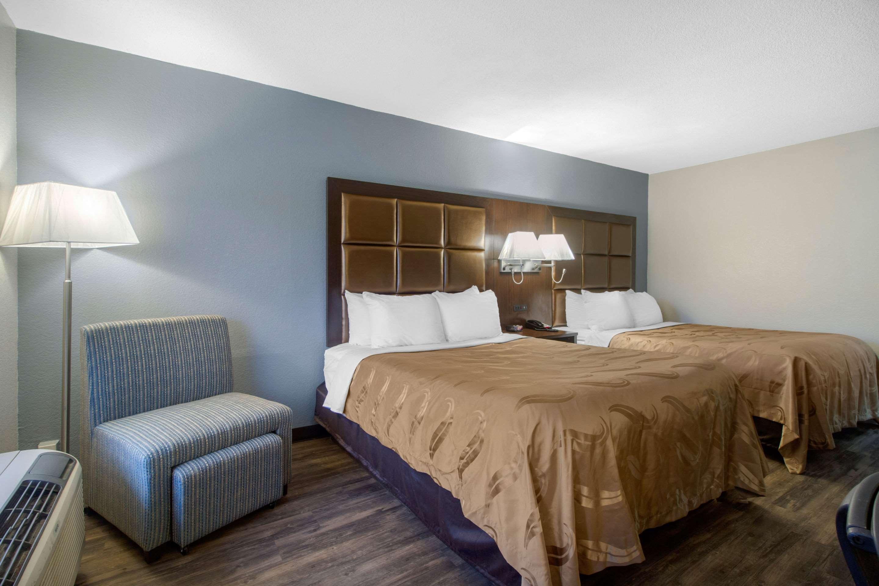 Quality Inn Cookeville Buitenkant foto