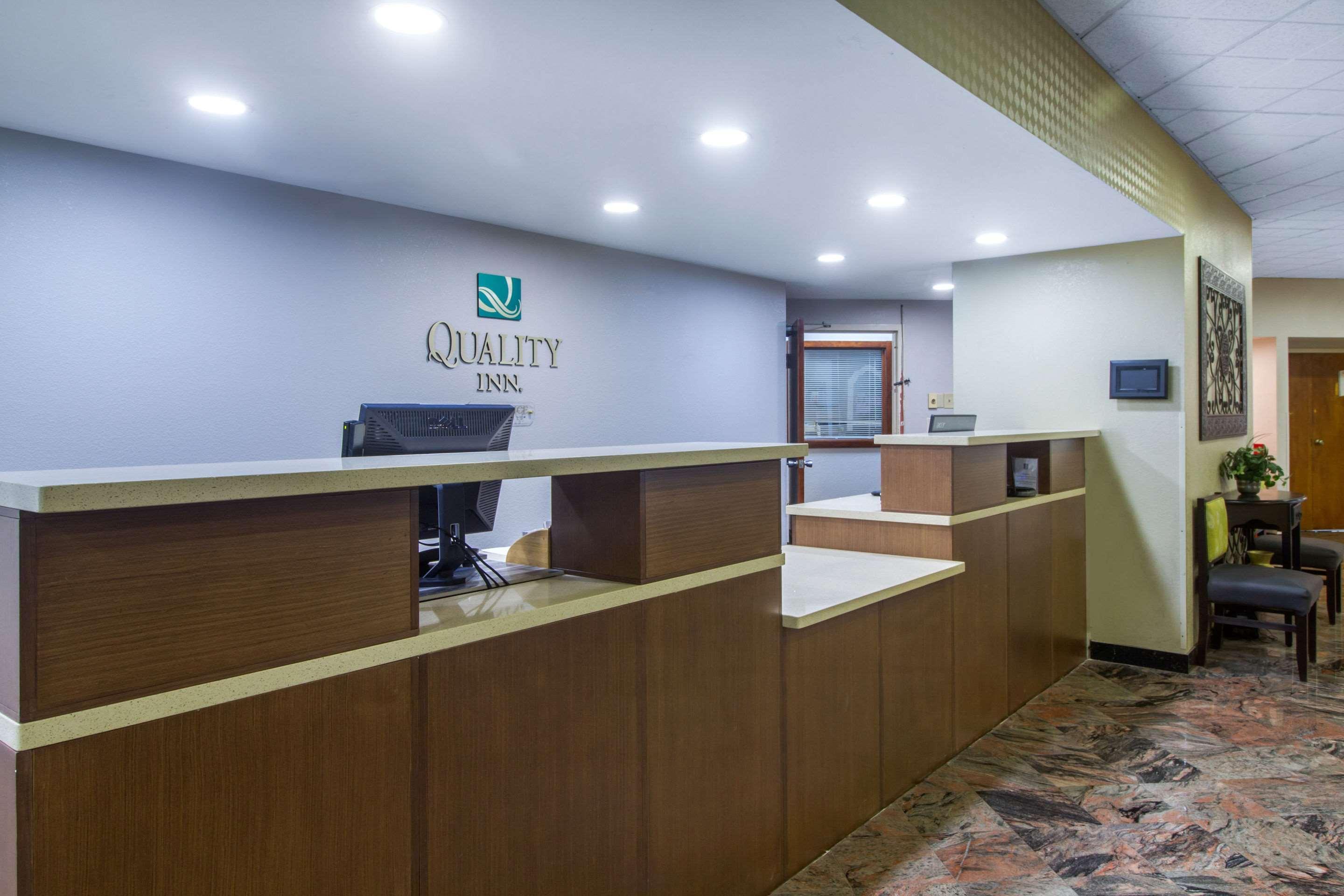 Quality Inn Cookeville Buitenkant foto