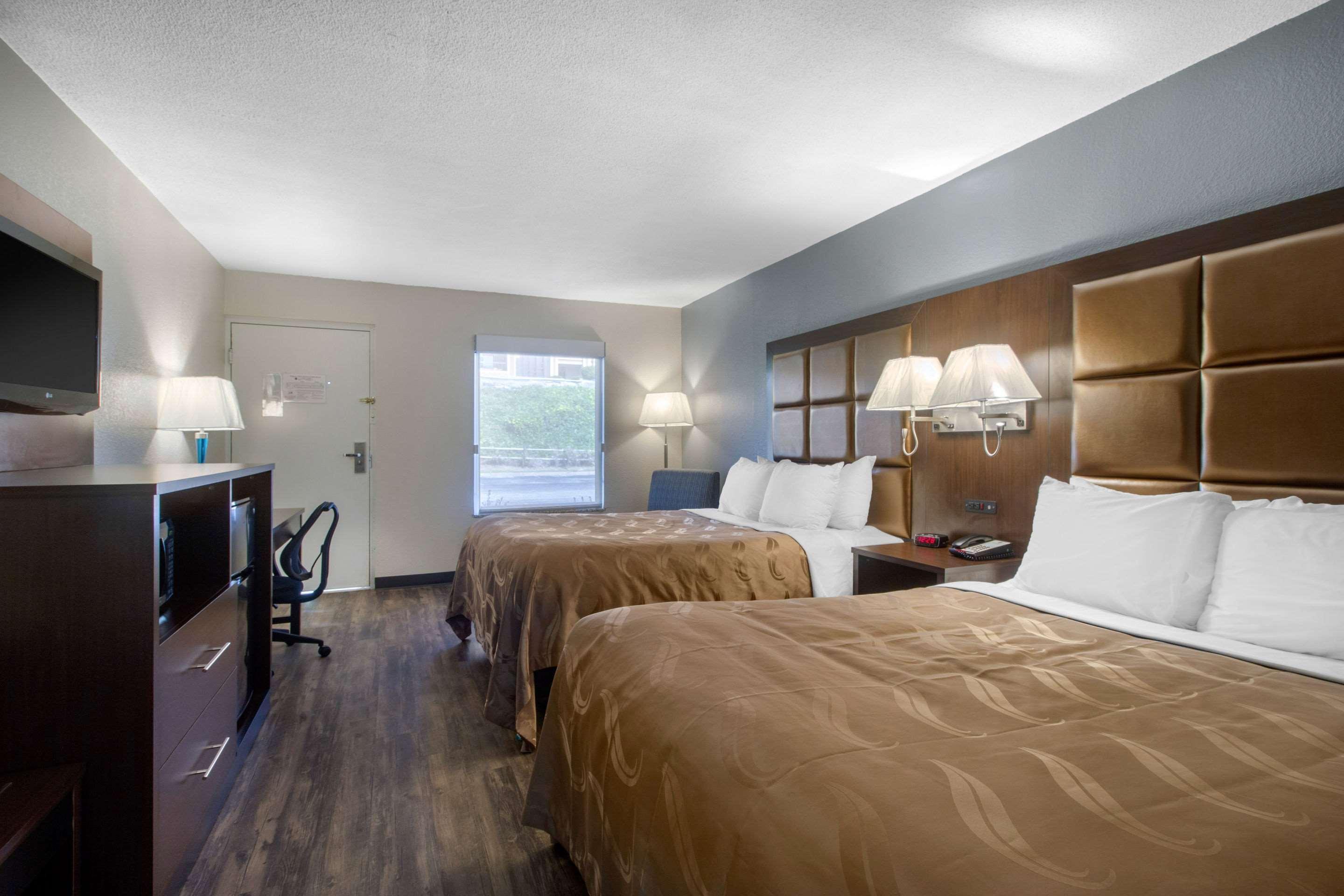 Quality Inn Cookeville Buitenkant foto