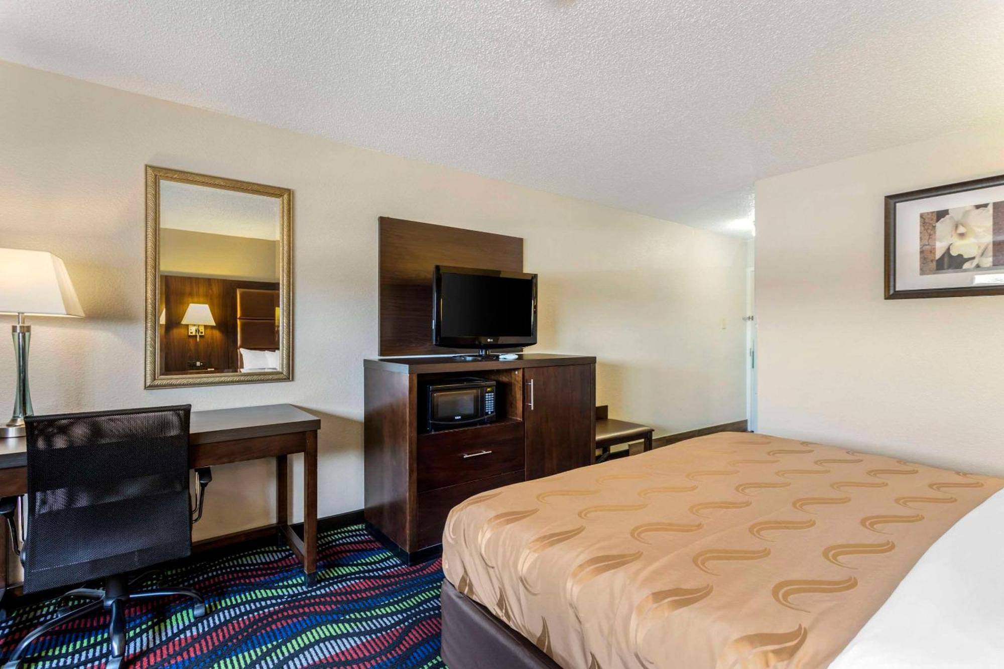 Quality Inn Cookeville Buitenkant foto