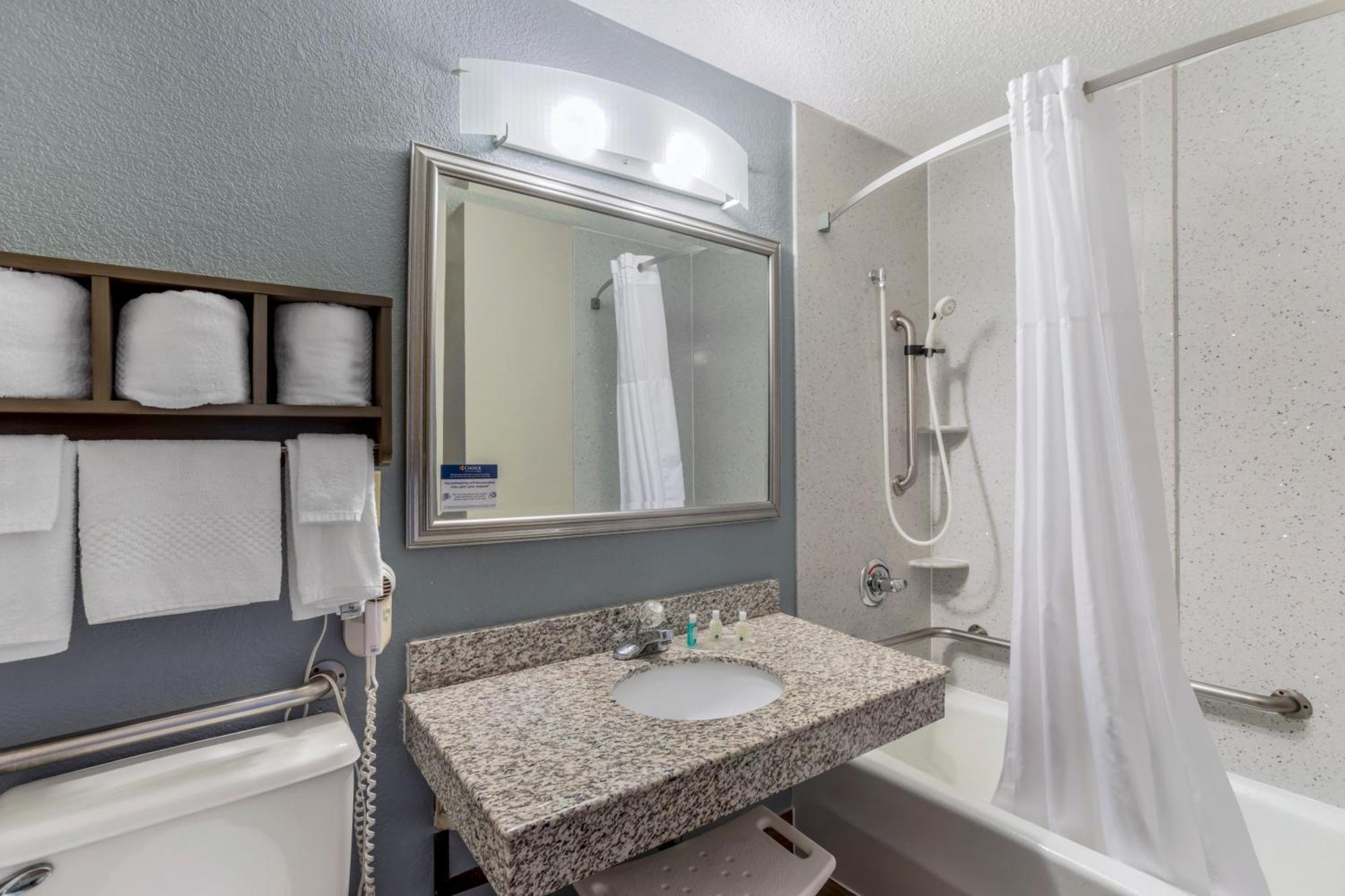 Quality Inn Cookeville Buitenkant foto