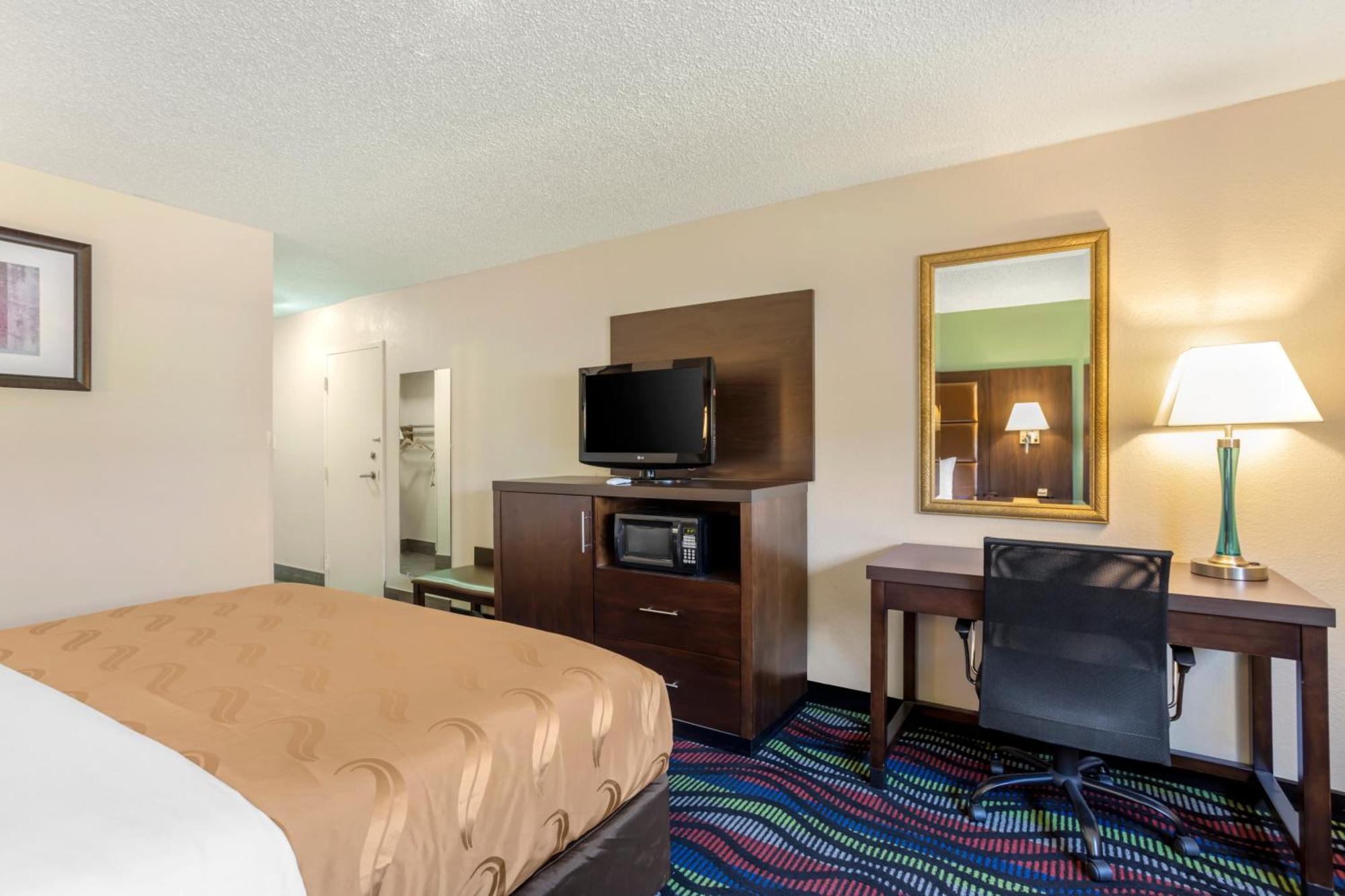 Quality Inn Cookeville Buitenkant foto