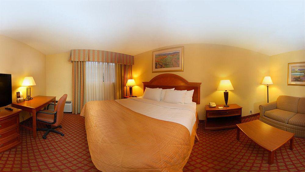 Quality Inn Cookeville Buitenkant foto